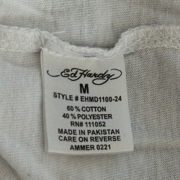 Ed Hardy White T-Shirt with Skull and Heart Design - Picture 6 of 6